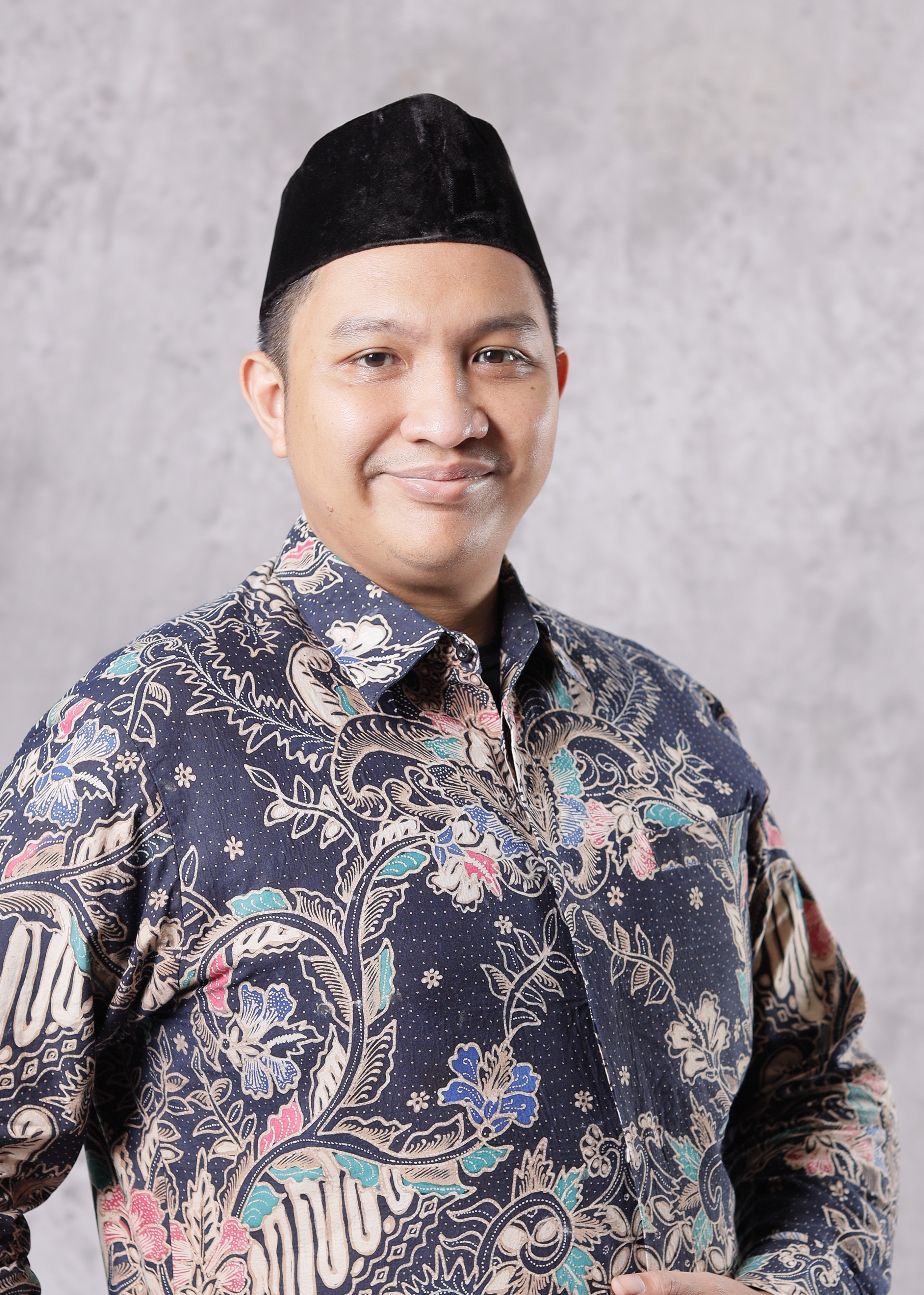 Dr. Syarif Hidayatullahi S.Si, M.A